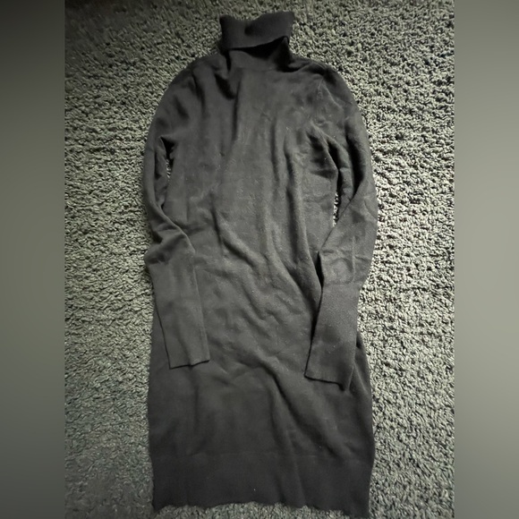 Express mini sweater dress size XS worn once - Picture 1 of 3